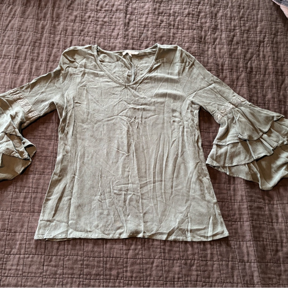 Rethm Womens Sage Green Crinkle Gauze V-Neck Tiered Ruffle Bell Sleeve Blouse S